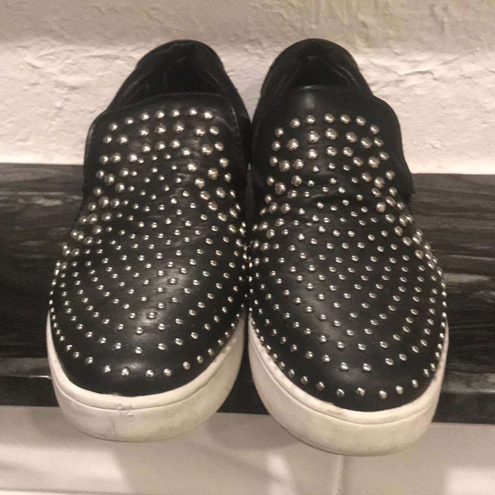 Steve Madden studs